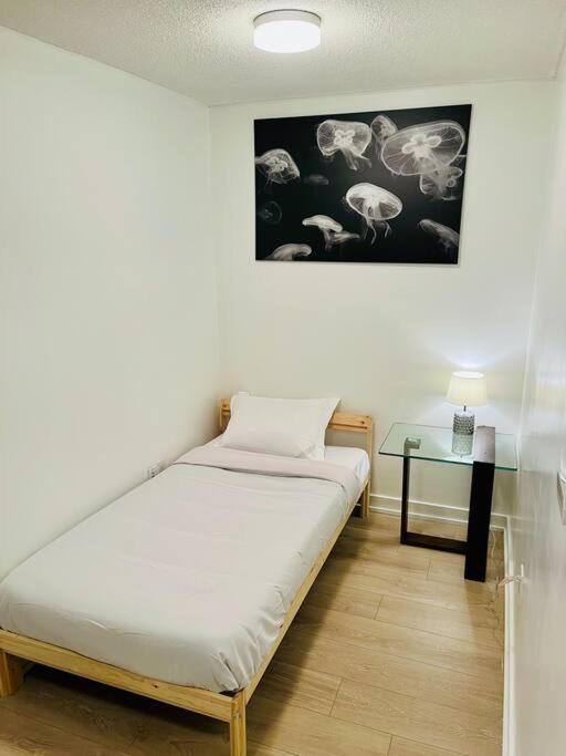 Deluxe Suite Торонто Екстериор снимка